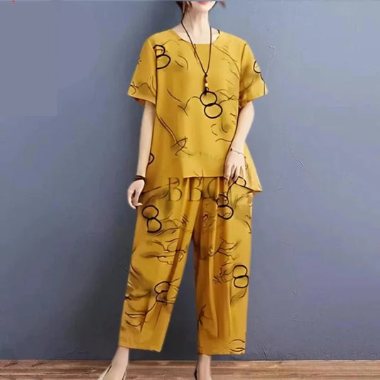 Circle Printed Half Sleeves Shirt and Capri Style Printed Trouser Night Wear