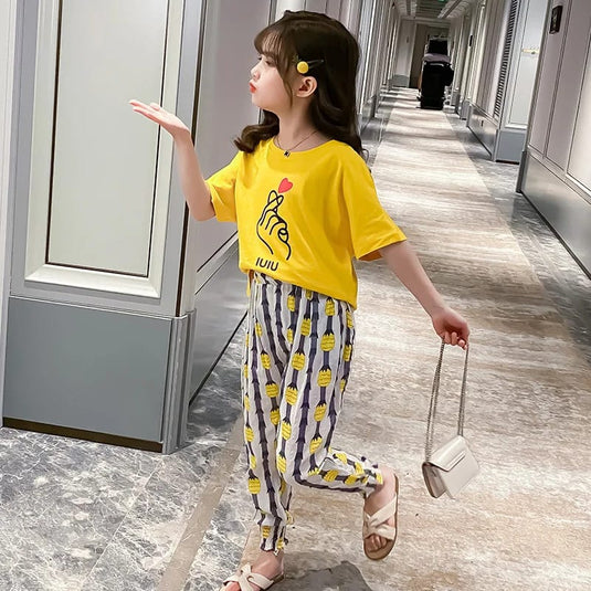 Yellow Finger Heart Printed Kids Suit